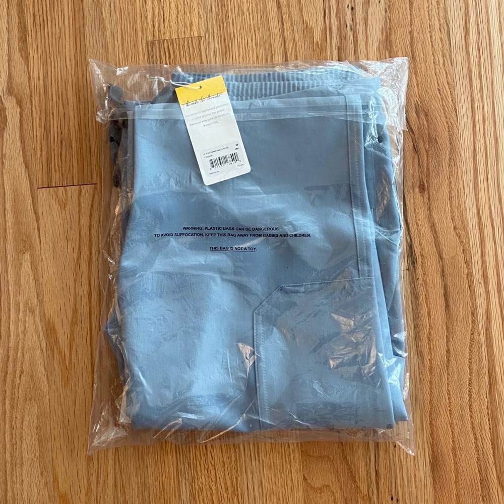 Figs Dusty Blue Medium Petite Yolas